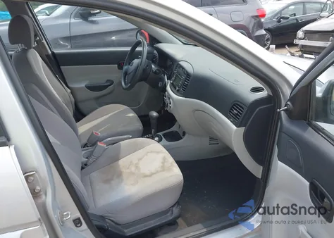 2009 Hyundai Accent Gls z USA, uszkodzony, nr VIN KMHCN46C59U329561